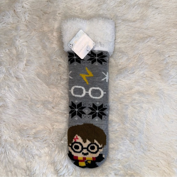 New Cozy Gray and White Harry Potter Themed Socks - Picture 1 of 4